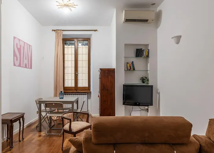 A Stone's Throw From The Colosseum! Apartament Rzym